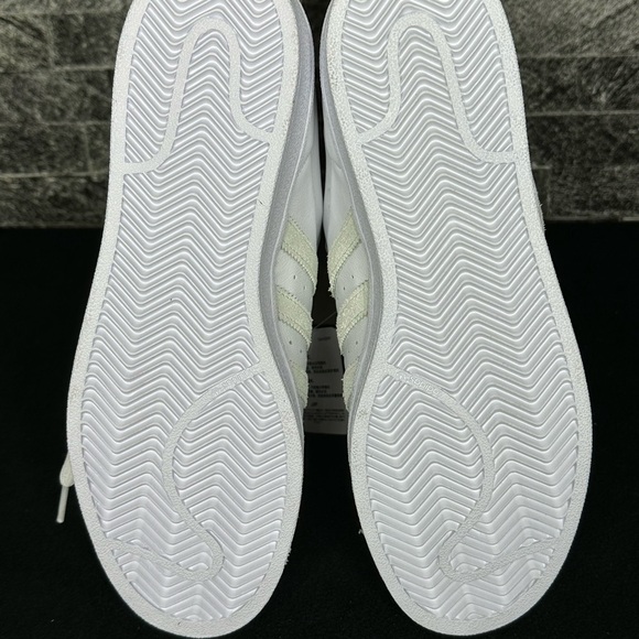 Adidas Originals Superstar Wht/Wht/Met Gold M9.5/W11 - Picture 8 of 9